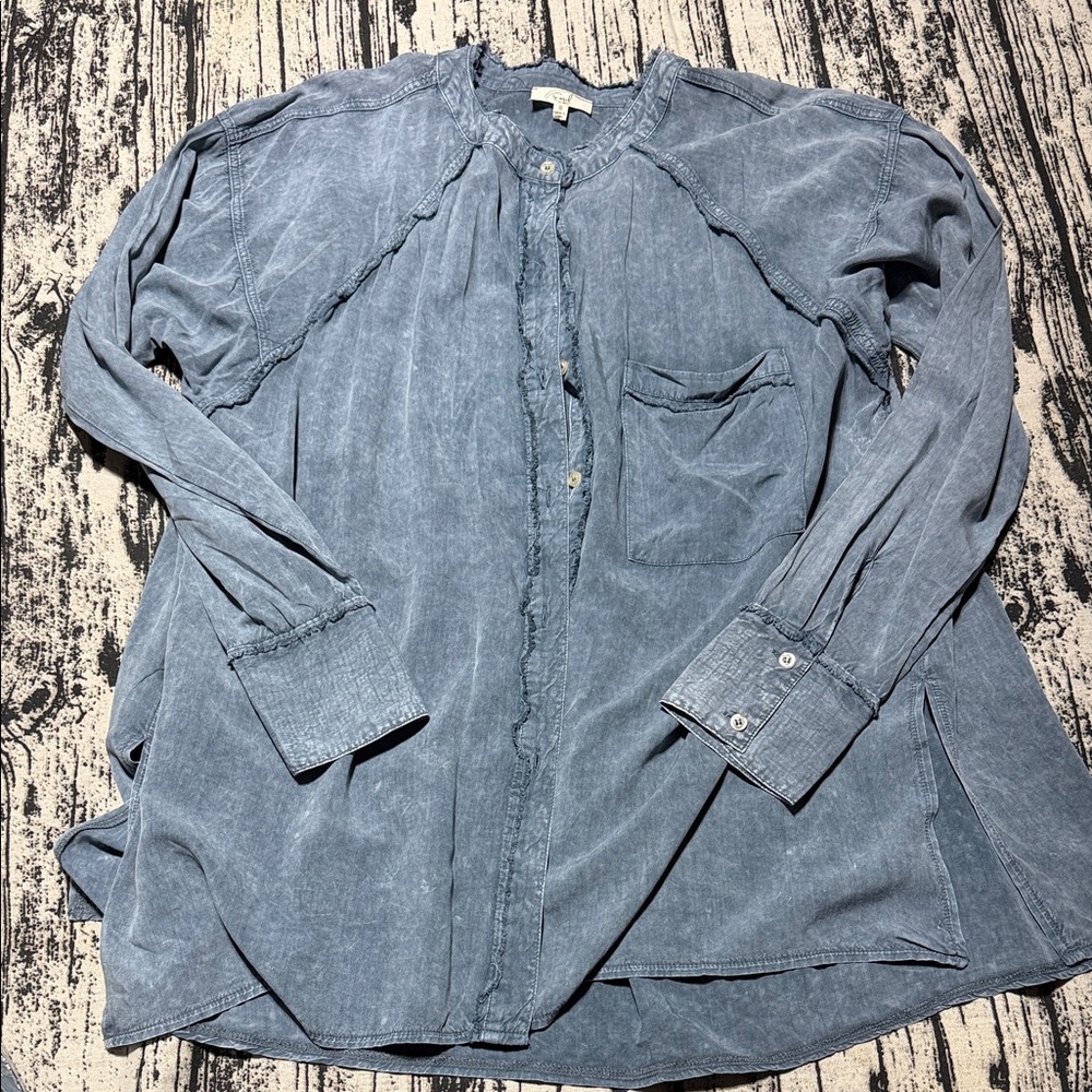 easel Washed Blue Long-Sleeve Button-Down Shirt